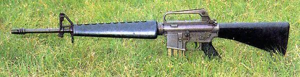 m16a1l.JPG (35871 字节)